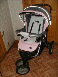 Продам детскую прогулочную коляску Capella S-901